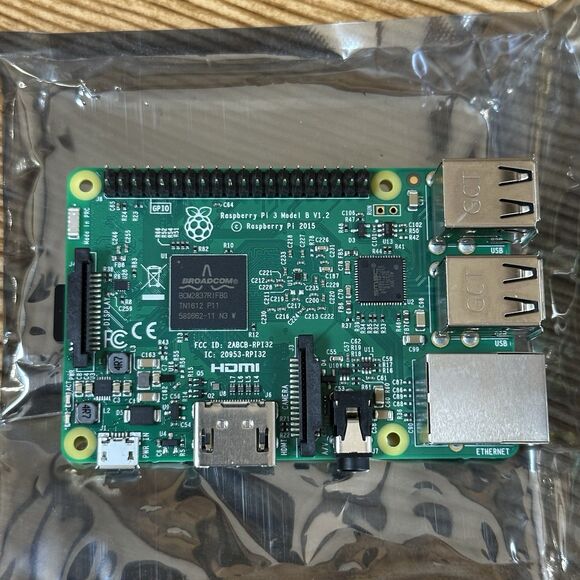 Raspberry Pi 3 Model B Starter Kit 16GB Vilros And Kuman Starter Kits - Picture 2 of 13